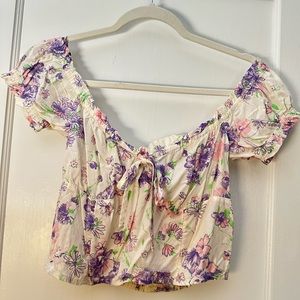 ABOUND FLORAL BLOUSE- worn once
